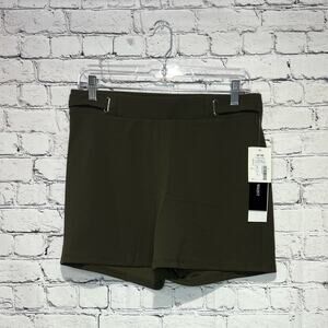 NWT Retrology Dark Green Soft Short w/ Gold Accents